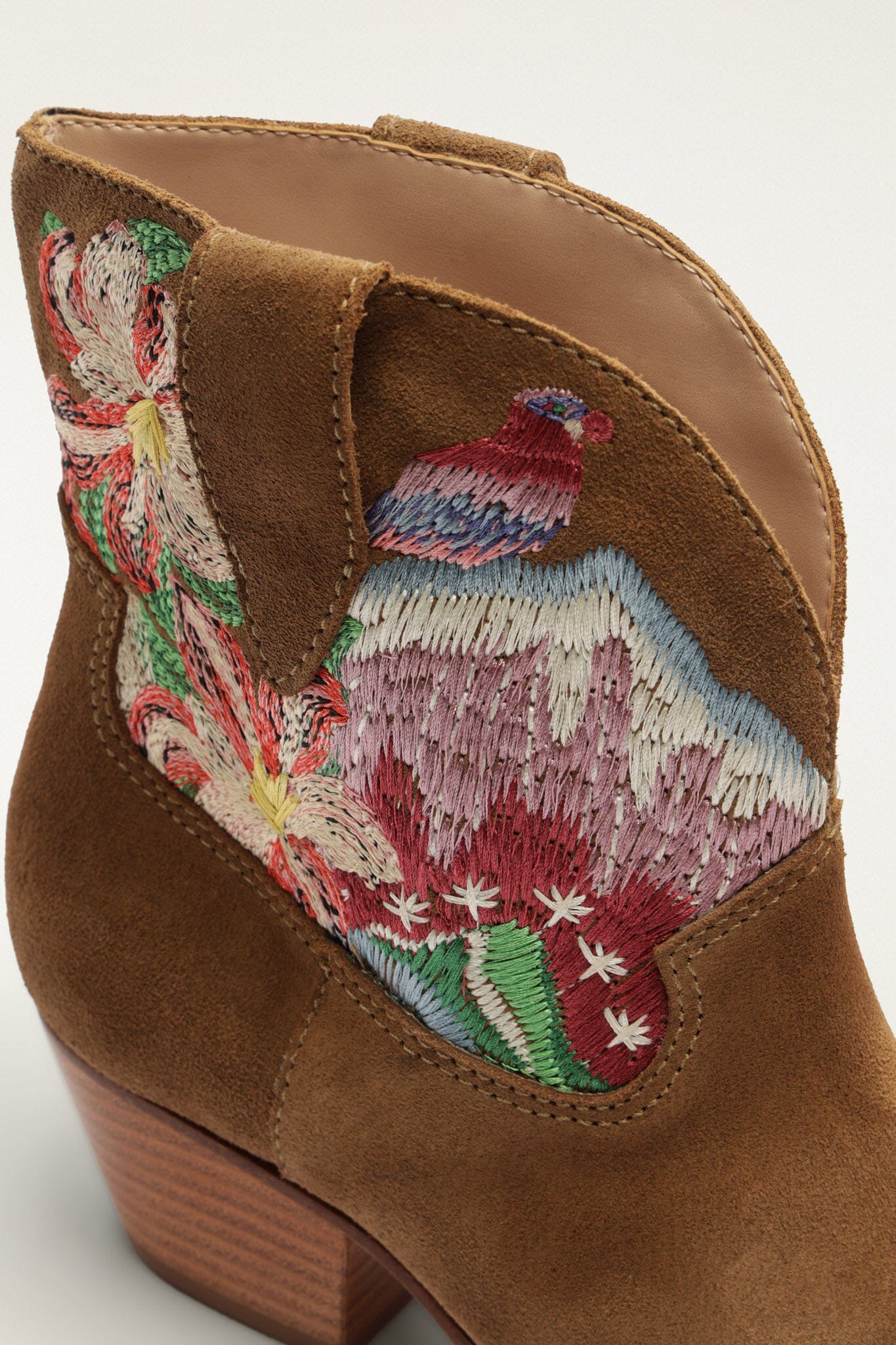 FARM Rio model wearing the Brown Suede Embroidered Bootie