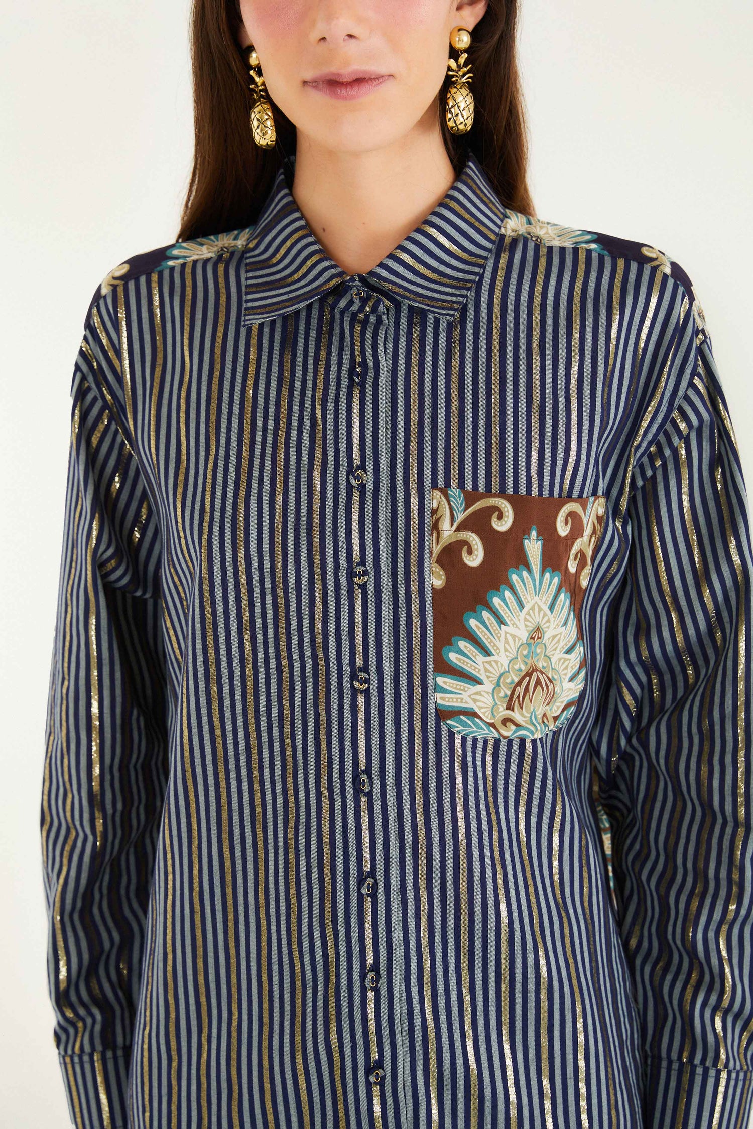 FARM Rio model wearing the Brown Wonderful Arabesque Shirt