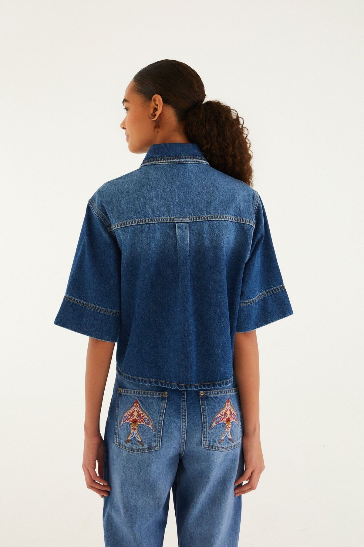 Camisa vaquera bordada Porcelain Birds