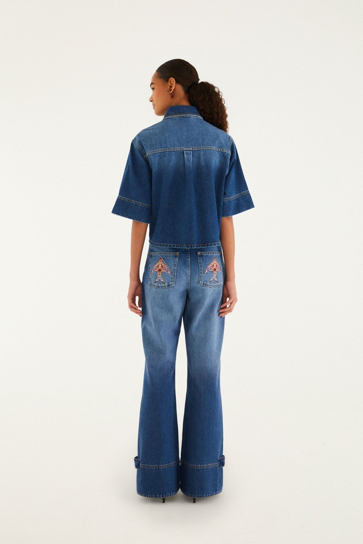 Pantalones acampanados vaqueros con bolsillos Porcelain Birds