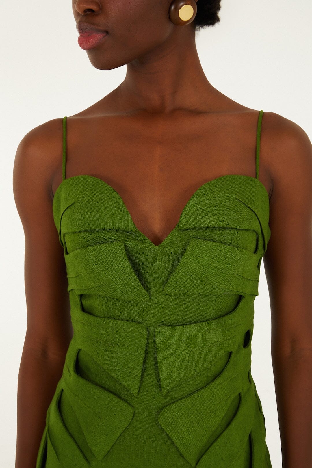 FARM Rio model wearing the Green Monstera Leaf Sleeveless Euroflax Premium Linen Maxi Dress