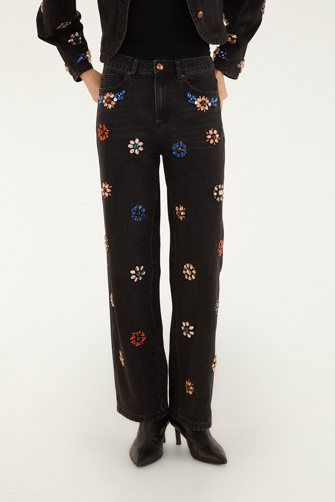 FARM Rio model wearing the Jewel Embroidered Denim Pants