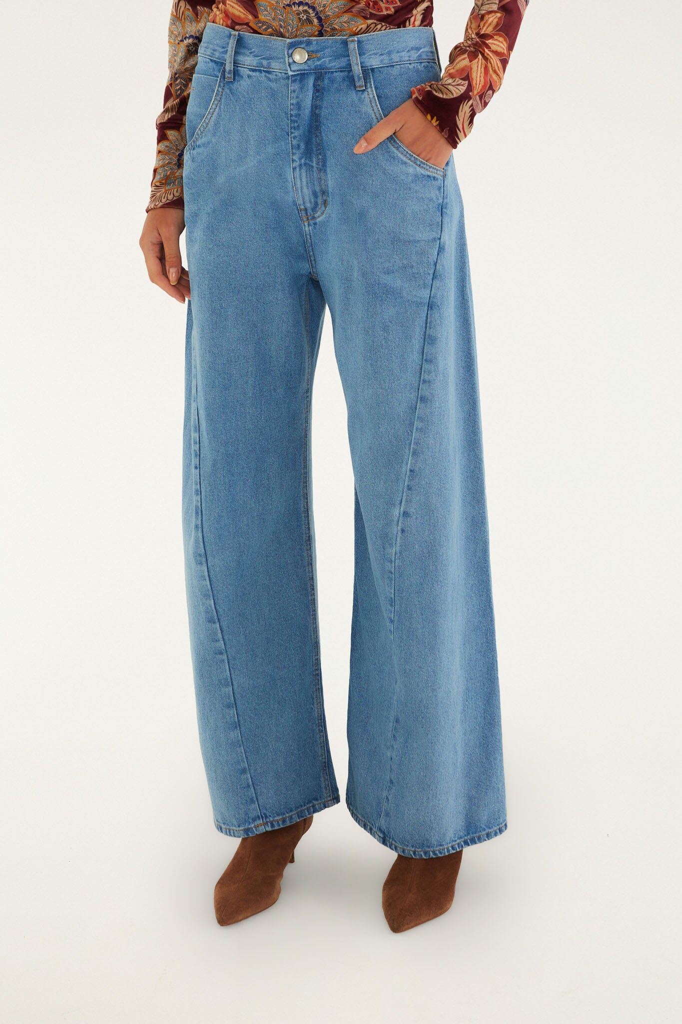 FARM Rio model wearing the Light Denim Pants