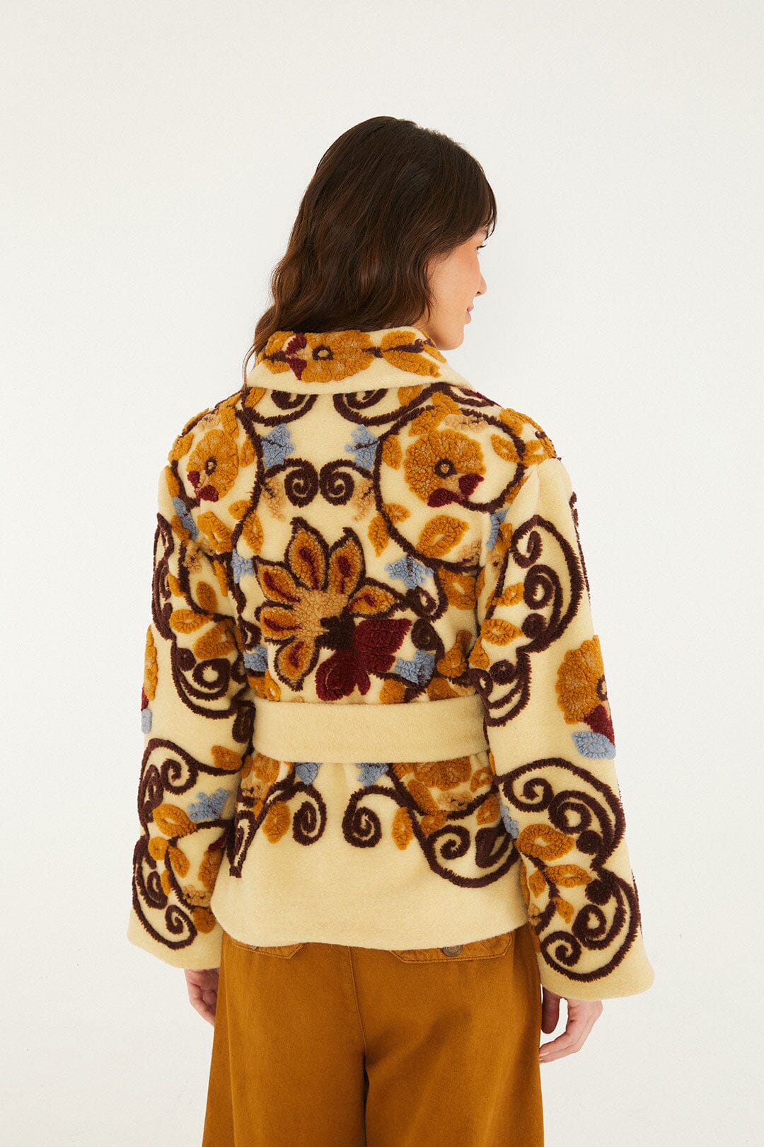 FARM Rio model wearing the Luize Fleece Coat
