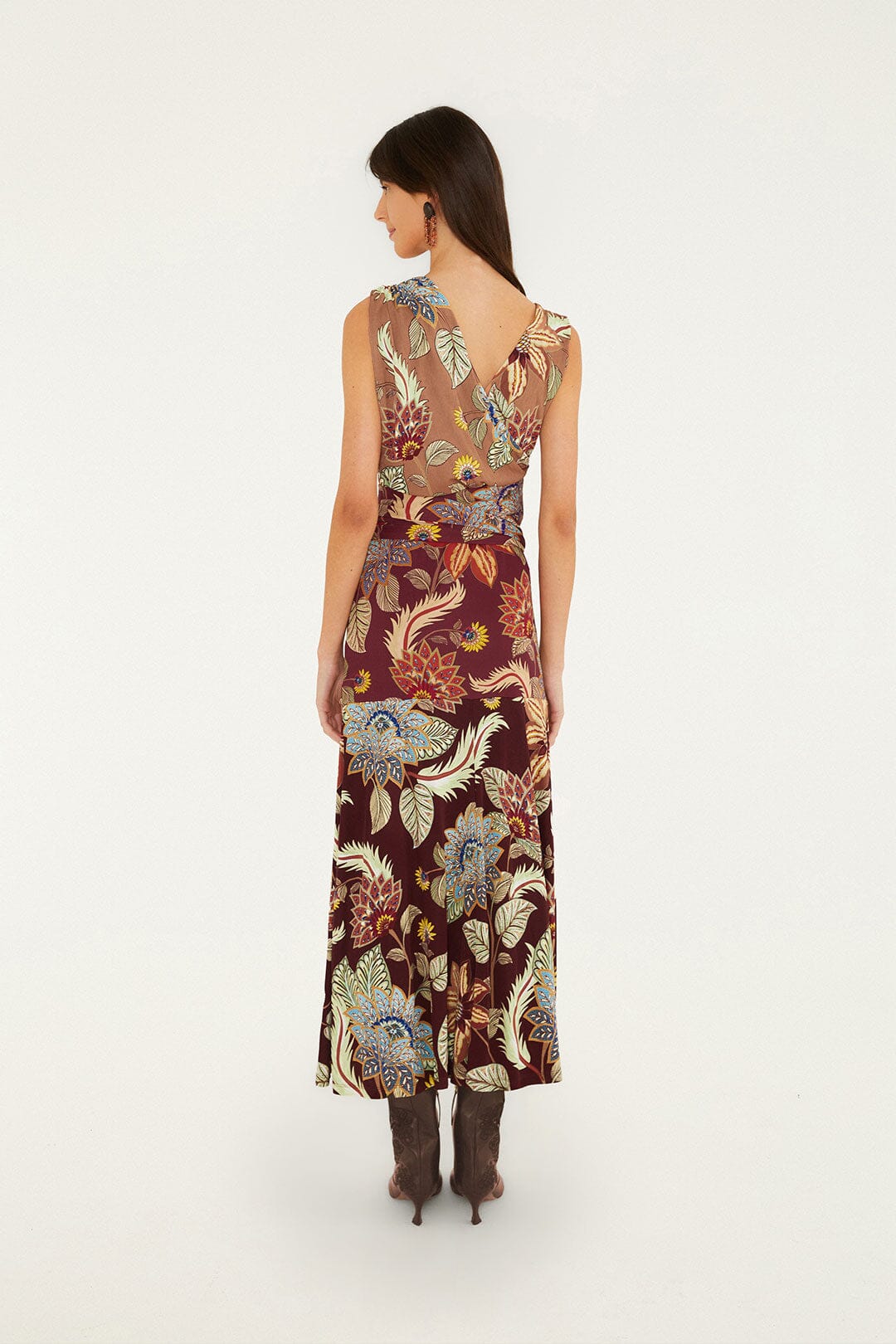 FARM Rio model wearing the Mixed Delhi Floral Sleveless Midi Dress
