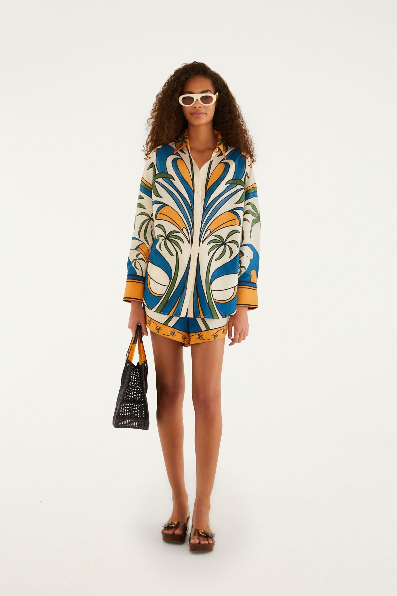 FARM Rio model wearing the Multicolor Tropical Graphic Drawstring Pockets Shorts