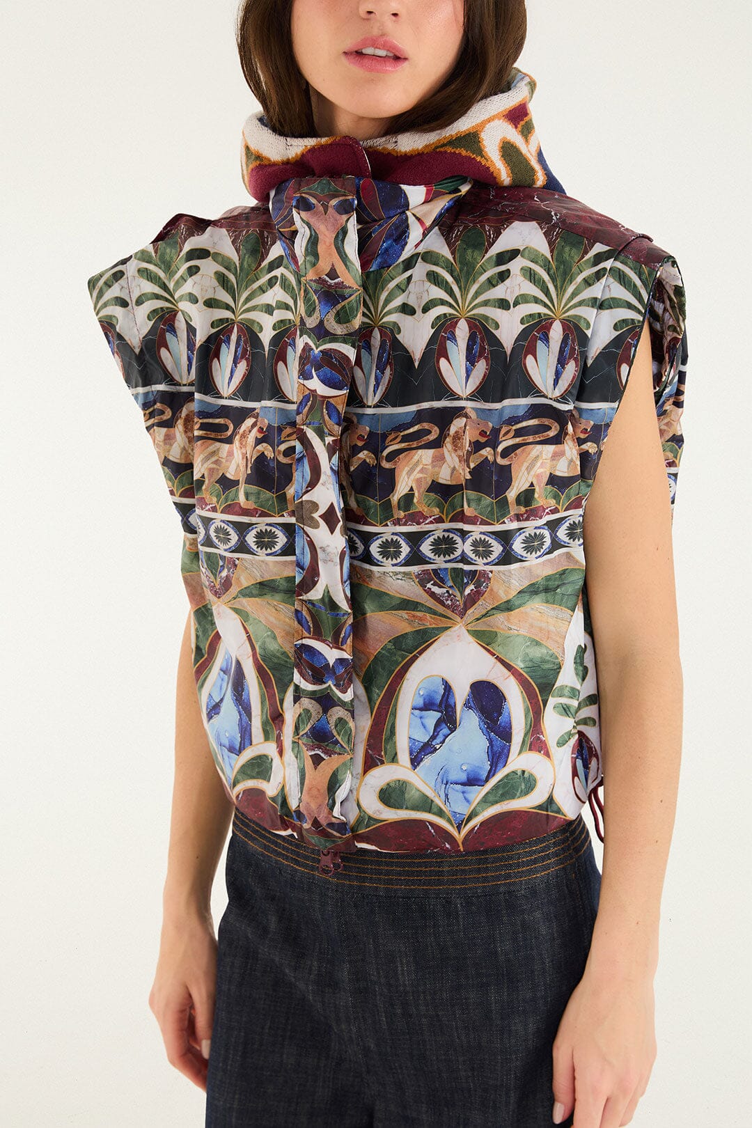 FARM Rio model wearing the Pietra Dura Tapestry Cropped Puffer Jacket