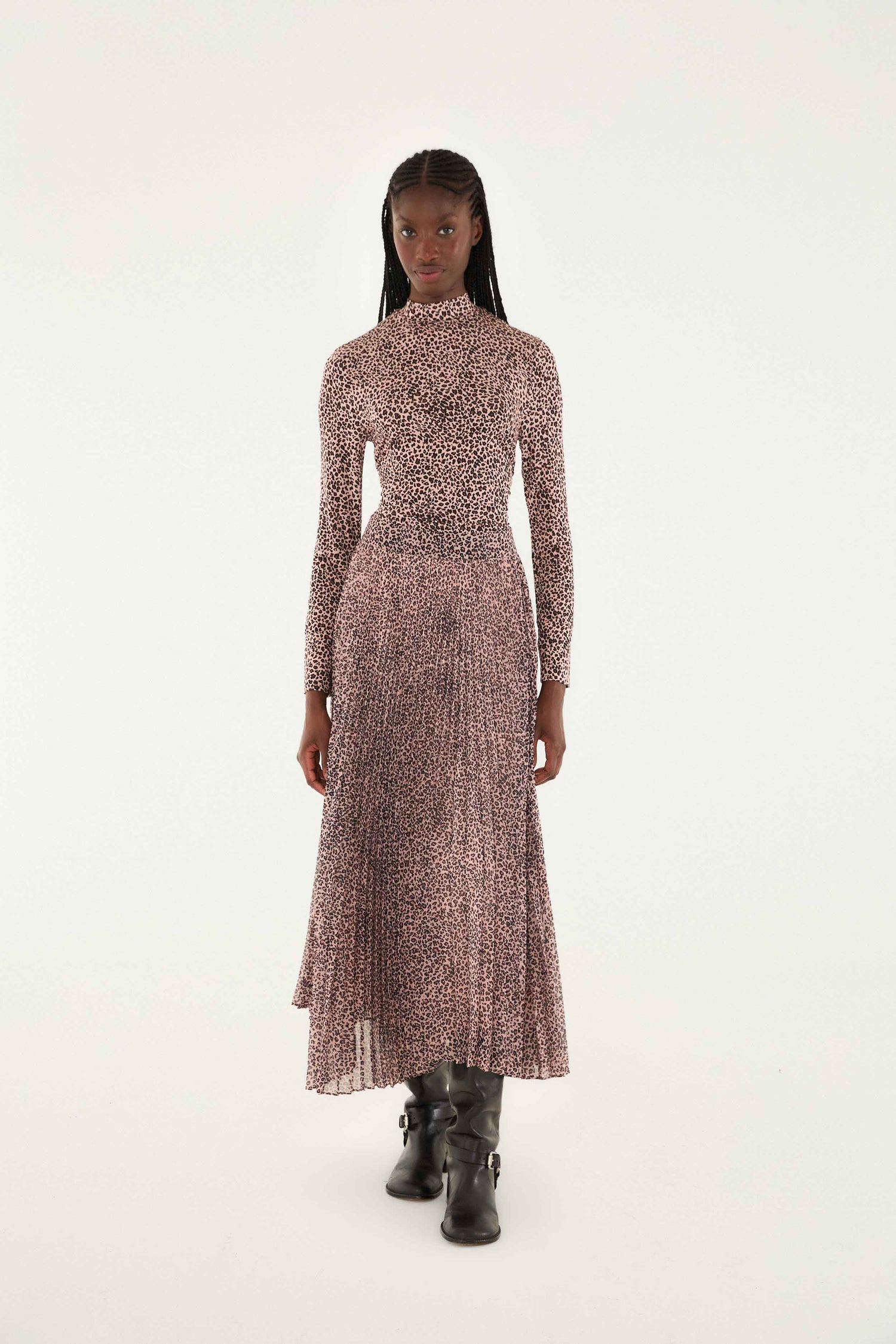 FARM Rio model wearing the Pink Baby Leopard Jersey Blouse