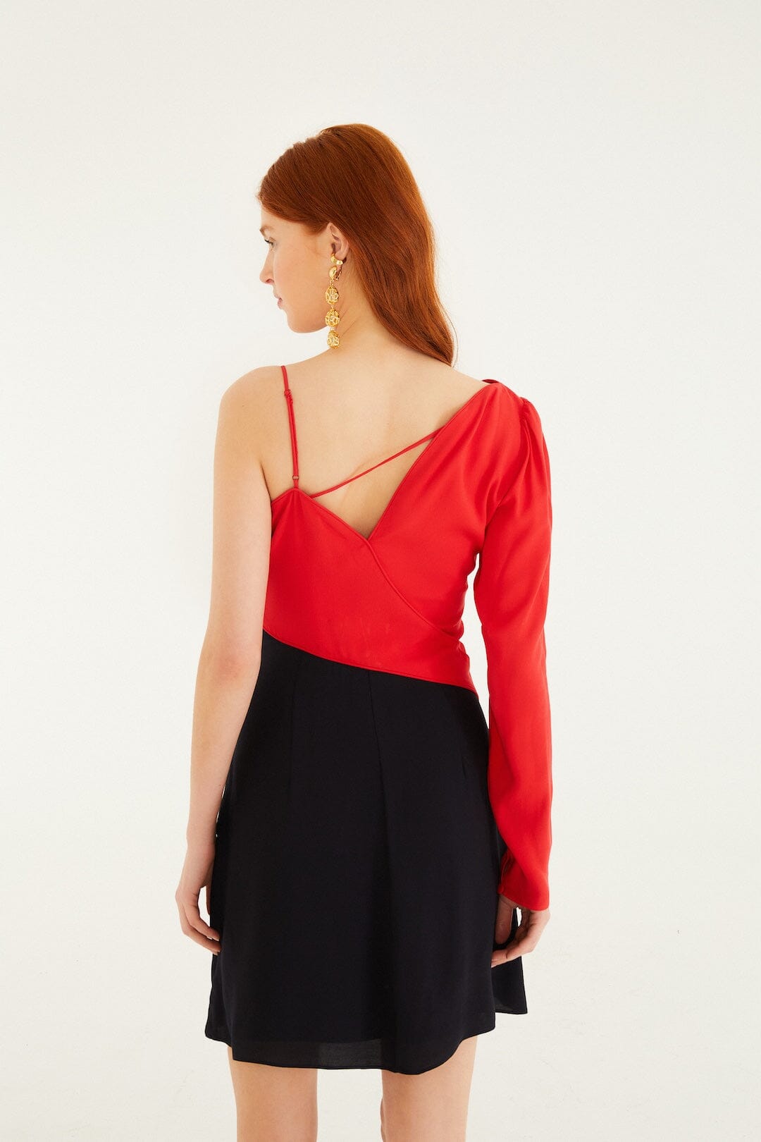 FARM Rio model wearing the Red Bicolor One-Shoulder Mini Dress