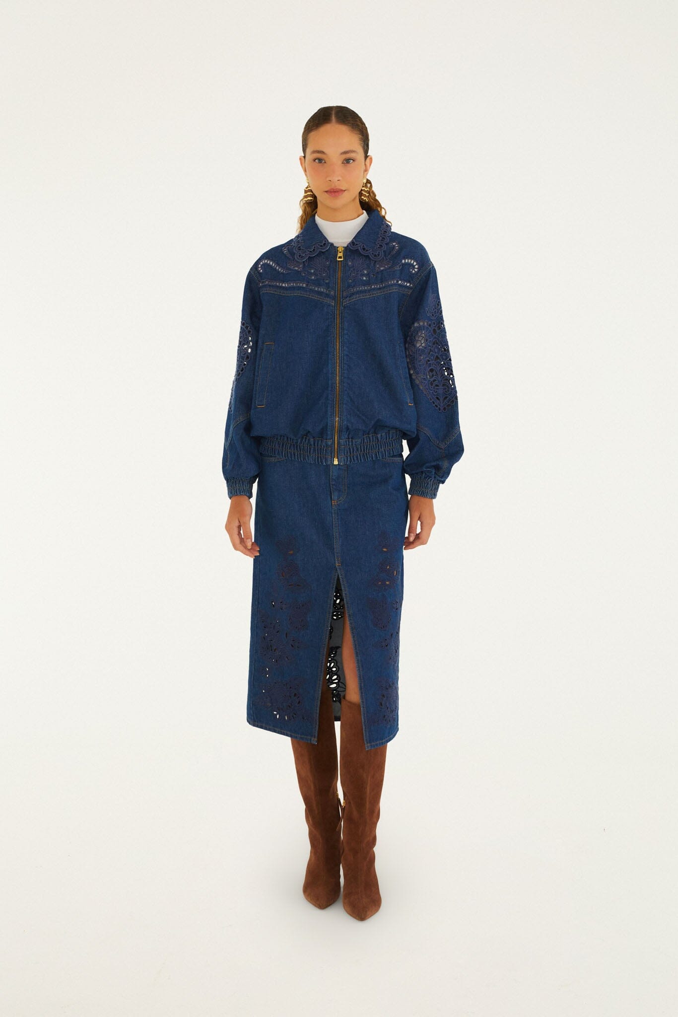 FARM Rio model wearing the Richelieu Front Slit Denim Midi Skirt
