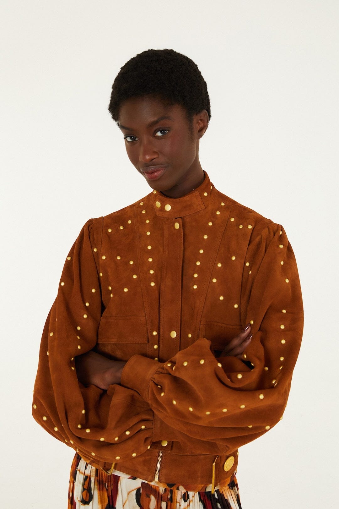 Veste en cuir boutonnée à rivets