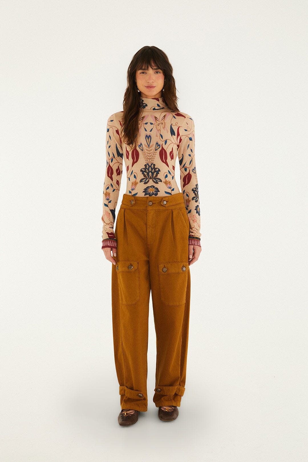 FARM Rio model wearing the Twill Cargo Pants