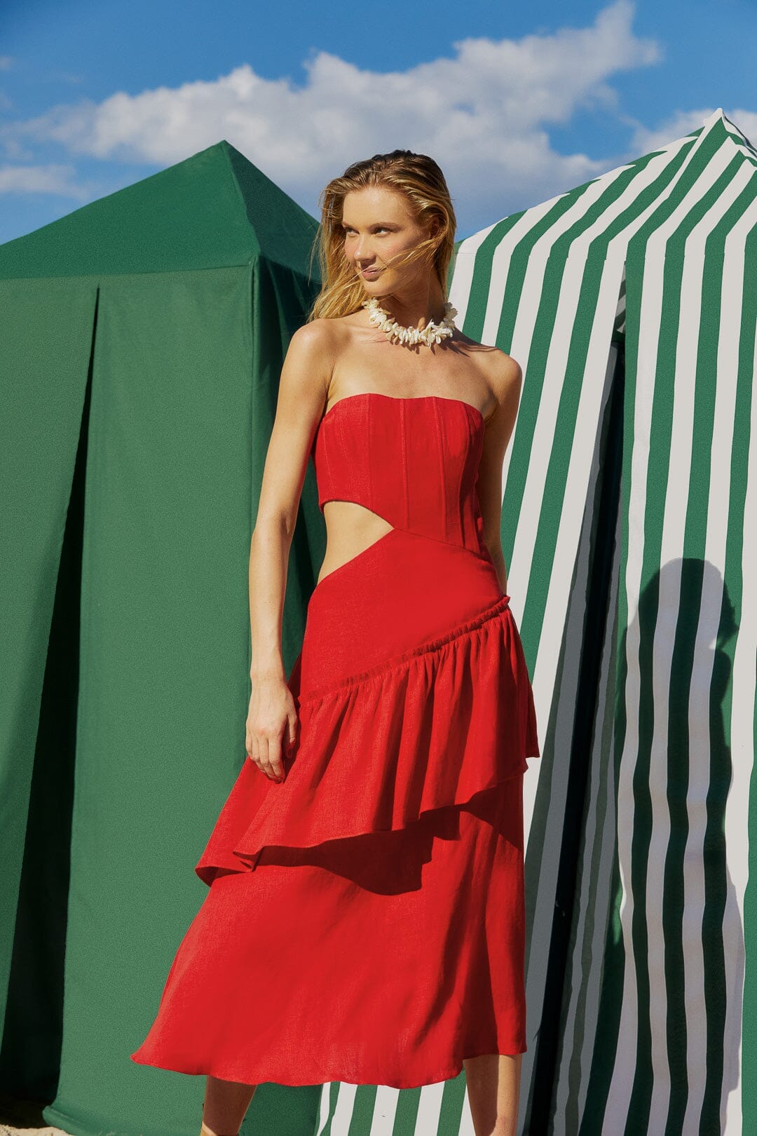fitted lace wedding dress Red Cut Out Strapless Midi Dress FARM Rio fitted lace wedding dress Red Cut Out Strapless Midi Dress FARM Rio