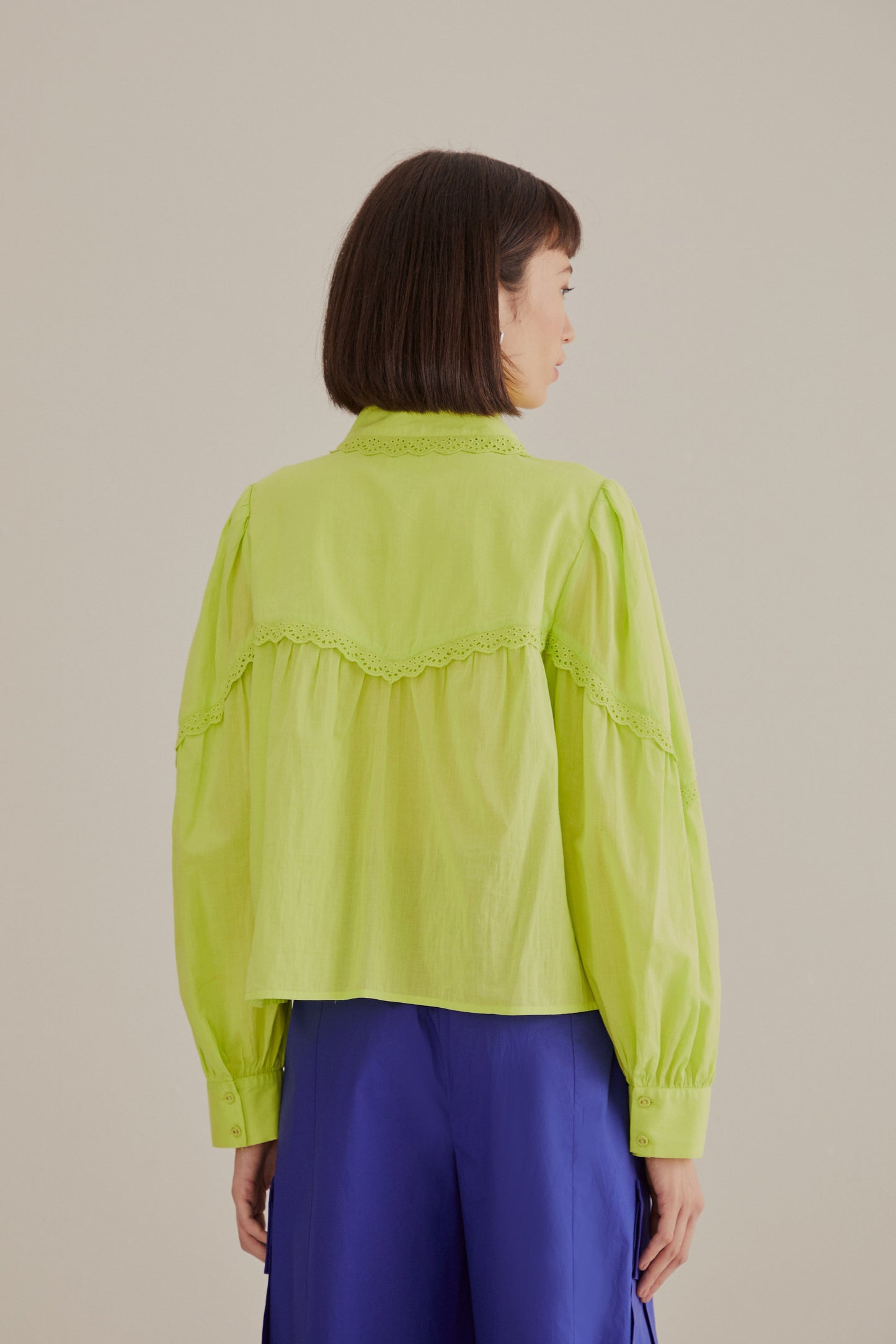 Chemise à manches longues vert fluo