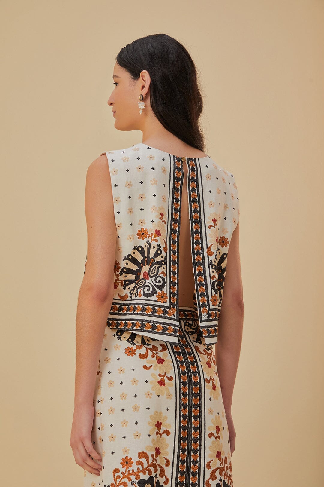 farm rio flower fan tapestry off white mini dress FARM Rio | Dresses | Farm Rio Flower Fan Tapestry Offwhite Mini Dress