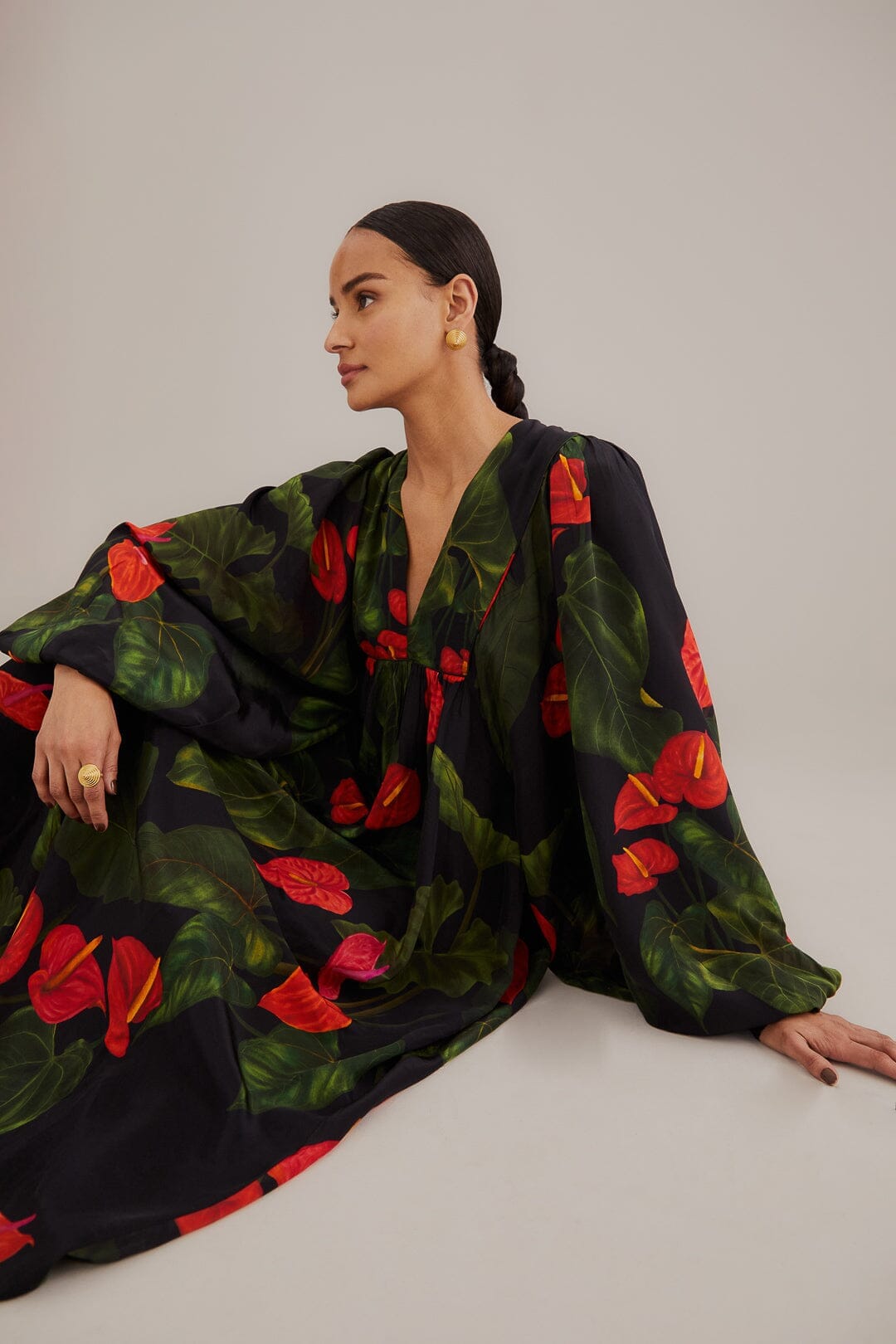 farm rio anthurium dress Black Anthurium V Neck Maxi Dress – FARM Rio
