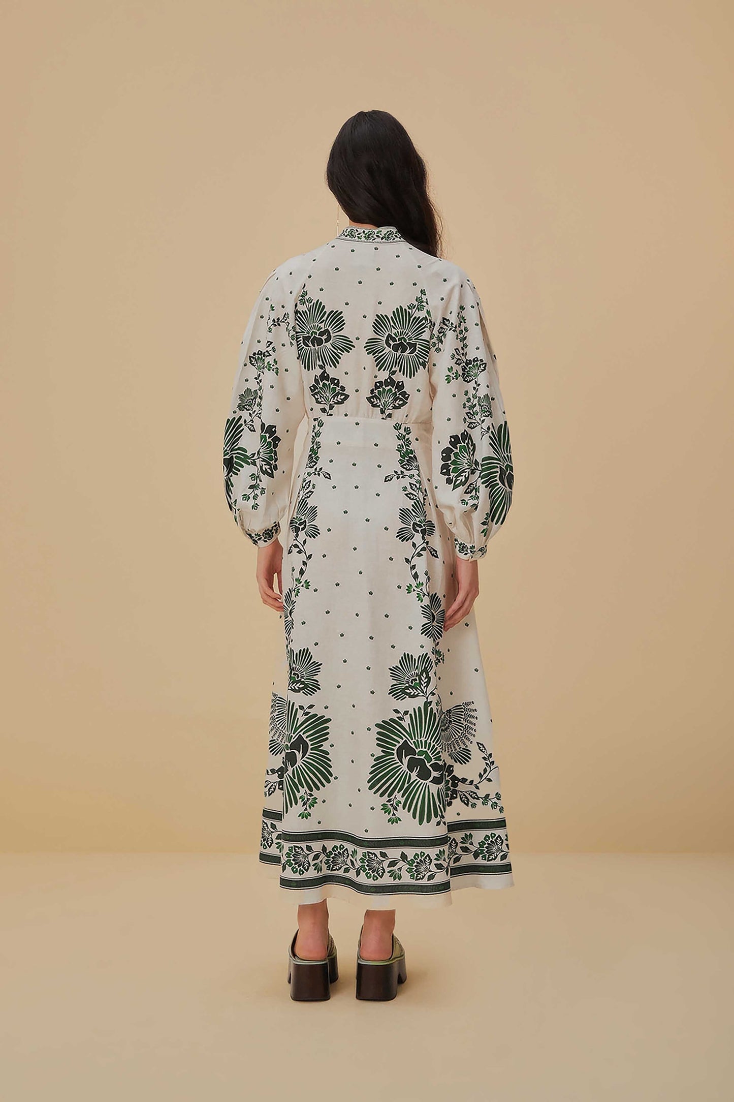 Forest Soul Off-White Maxi Dress FARM Rio Forest Soul Off-White Maxi Dress FARM Rio
