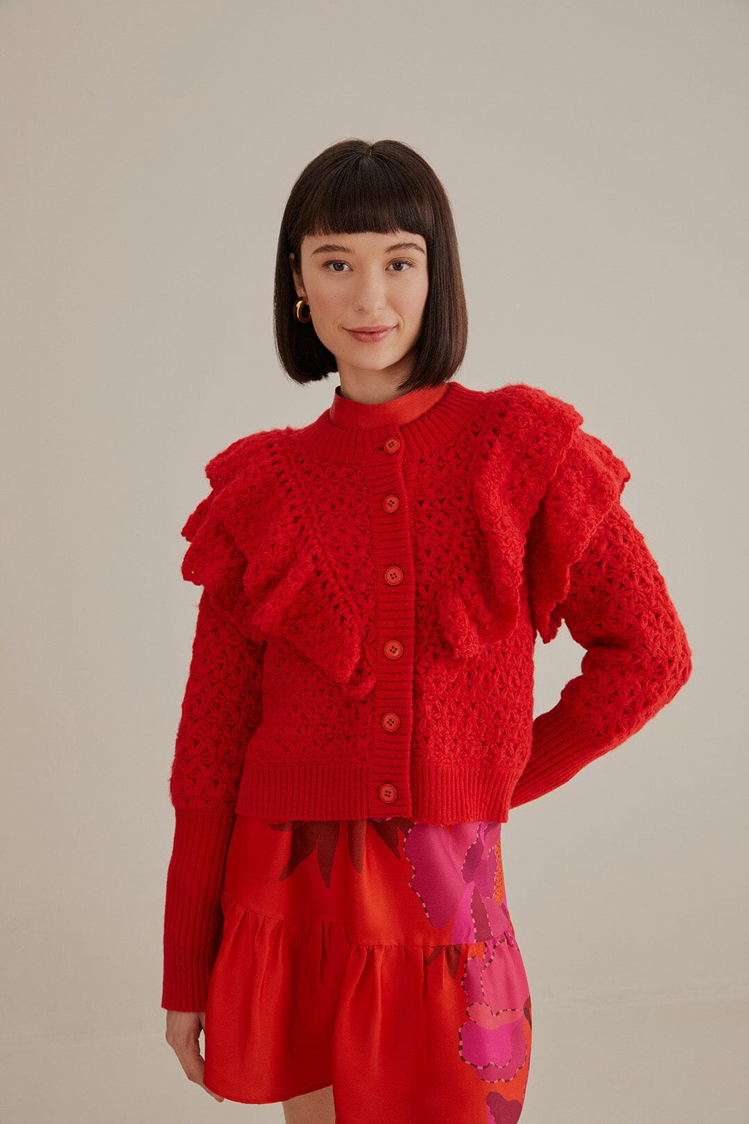 Cardigan en tricot à texture de fleur rouge